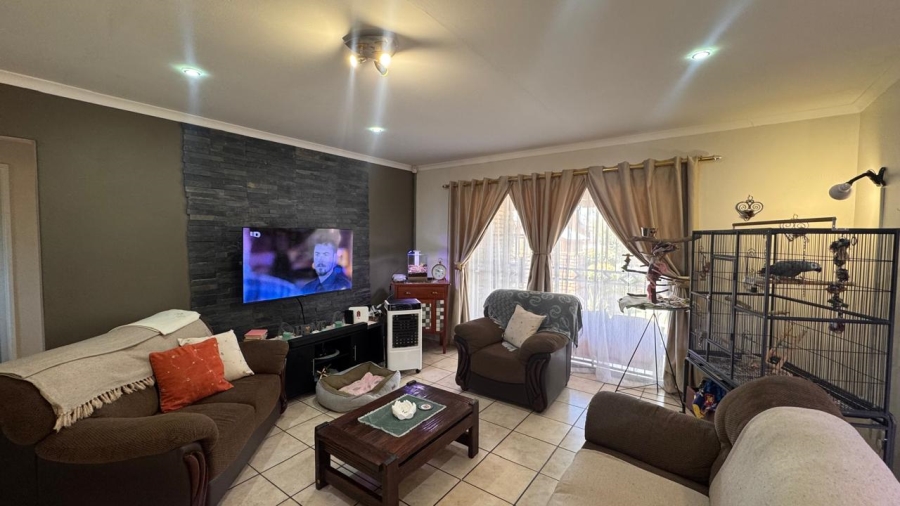 3 Bedroom Property for Sale in South Ridge Northern Cape